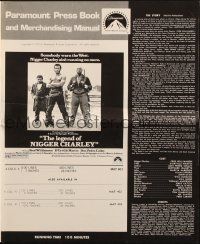 6p672 LEGEND OF NIGGER CHARLEY pressbook '72 slave to outlaw Fred Williamson ain't running no more!