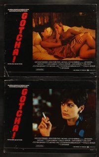 6s187 GOTCHA 8 English LCs '85 Anthony Edwards with sexy barely-dressed Linda Fiorentino in Paris!