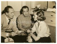 6t497 DESPERATE HOURS candid 7.25x9.5 still '55 visitor Lauren Bacall with Humphrey Bogart & March!