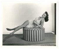 6t067 ESTHER WILLIAMS 8.25x10 still '42 twisting her torso to get a neat waist & long leg muscles!