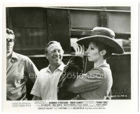 6t574 FUNNY GIRL candid 8.25x10.25 still '69 Barbra Streisand with crew members on the set!