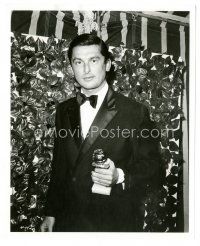 6t855 ROBERT EVANS 8.25x10 still '67 getting the Golden Globe for Best Foreign Film for Alfie!