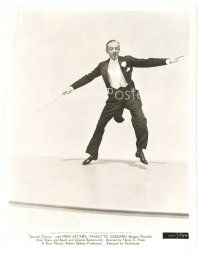 6t874 SECOND CHORUS 8.25x10 still '40 Fred Astaire literally conducting orchestra with his feet!