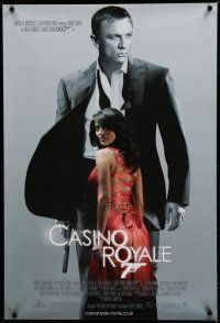 7d421 CASINO ROYALE DS English 1sh '06 Daniel Craig as James Bond, sexy Caterina Murino as Solange!