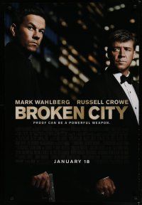 7f106 BROKEN CITY style A advance DS 1sh '13 cool image of Mark Wahlberg & Russell Crowe!