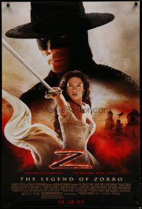 7f445 LEGEND OF ZORRO advance 1sh '05 Antonio Banderas is Zorro, sexy Catherine Zeta-Jones!