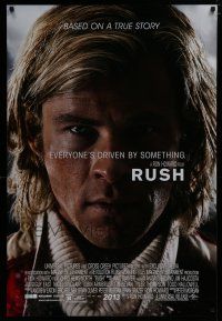 7f669 RUSH advance DS 1sh '13 cool close-up of Chris Hemsworth as F1 driver James Hunt!