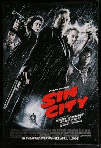 7f697 SIN CITY advance 1sh '05 graphic novel by Frank Miller, cool image of Bruce Willis & cast