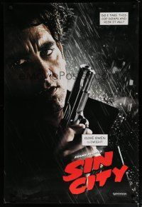 7f702 SIN CITY teaser DS 1sh '05 graphic novel by Frank Miller, cool image of Clive Owen as Dwight!