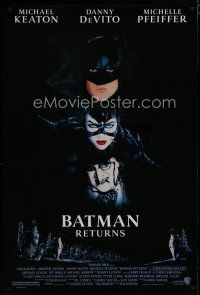 7k087 BATMAN RETURNS 1sh '92 image of Michael Keaton, Danny DeVito, Michelle Pfeiffer!