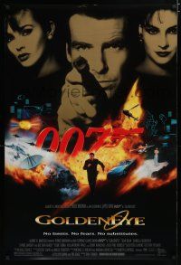7k320 GOLDENEYE DS 1sh '95 Pierce Brosnan as Bond, Isabella Scorupco, sexy Famke Janssen!