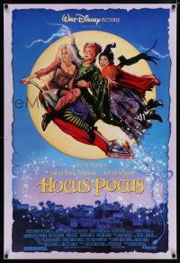 7k372 HOCUS POCUS DS 1sh '93 Bette Midler & Kathy Najimy as witches, Drew Struzan art!