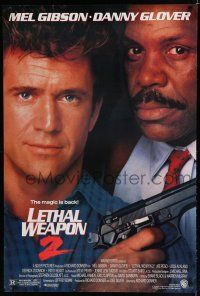 7k460 LETHAL WEAPON 2 1sh '89 great close-up image of cops Mel Gibson & Danny Glover!