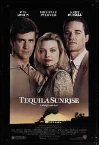 7k762 TEQUILA SUNRISE 1sh '88 pulchritudinous Michelle Pfeiffer between Mel Gibson & Kurt Russell!