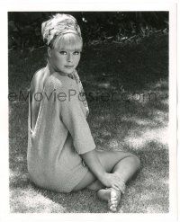 7s239 ELKE SOMMER 8.25x10 still '60s wonderful portrait of the sexy German blonde outdoors!