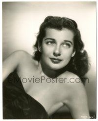 7s285 GAIL RUSSELL 7.5x9.25 still '50 sexy close up in low-cut dress from Captain China!