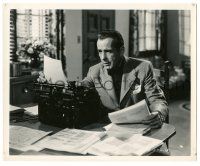 7s399 IN A LONELY PLACE 8.25x10 still '50 great c/u of screenwriter Humphrey Bogart by Lippman!