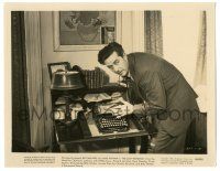 7s524 LOST WEEKEND 8x10.25 still '45 alcoholic Ray Milland sneaking around typewriter!