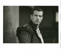 7s762 SHAKESPEARE IN LOVE deluxe 8x10 still '98 best close up of Ben Affleck by Laurie Sparham!