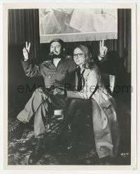 7s923 UP THE SANDBOX 8.25x10 still '73 Barbra Streisand with Jacobo Morales as Fidel Castro!