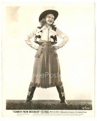 7s668 PRISCILLA LANE 8.25x10 still '38 full-length cowgirl portrait from The Cowboy From Brooklyn!