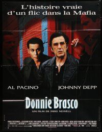 7t559 DONNIE BRASCO French 1p '97 Al Pacino is betrayed by undercover cop Johnny Depp!