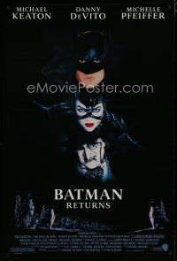 7w065 BATMAN RETURNS 1sh '92 image of Michael Keaton, Danny DeVito, Michelle Pfeiffer!