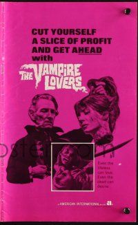 7x880 VAMPIRE LOVERS pressbook '70 Hammer, taste the deadly passion of the blood-nymphs if you dare!