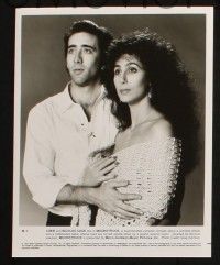 7x325 MOONSTRUCK presskit w/ 9 stills '87 Nicholas Cage, Olympia Dukakis, Cher w/ NYC skyline!