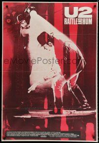 7y262 U2 RATTLE & HUM Argentinean '88 image of Irish rockers Bono & The Edge performing on stage!
