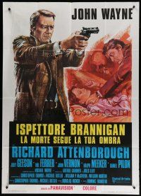 7y510 BRANNIGAN Italian 1p '75 different art of detective John Wayne in England with gun!