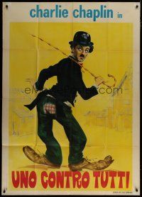 7y773 ONE AGAINST ALL teaser Italian 1p '62 wonderful different art of Charlie Chaplin as The Tramp!