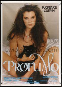 7y799 PROFUMO Italian 1p '87 c/u of sexy naked Florence Guerin covered only by her kitty cat!