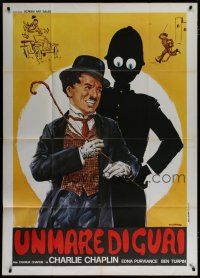 7y923 UN MARE DI GUAI Italian 1p '66 great artwork of Charlie Chaplin with policeman silhouette!