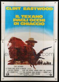 7y404 OUTLAW JOSEY WALES Italian 2p '76 Clint Eastwood is an army of one, cool double-fisted art!