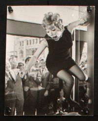 8a376 SWEET CHARITY 13 8x9.75 stills '69 directed by Bob Fosse, Shirley MacLaine & 3 candids!