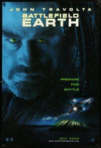 8c094 BATTLEFIELD EARTH teaser DS 1sh '00 L. Ron Hubbard's novel, creepy image of John Travolta!