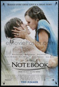 8c554 NOTEBOOK advance DS 1sh '04 huge romantic close up of Ryan Gosling & Rachel McAdams!