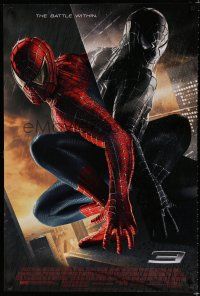 8c705 SPIDER-MAN 3 textured 1sh '07 Sam Raimi, Tobey Maguire in red & black costumes!