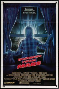 8e452 INVADERS FROM MARS R-rated 1sh '86 Tobe Hooper, art by Mahon, he knows they're here!