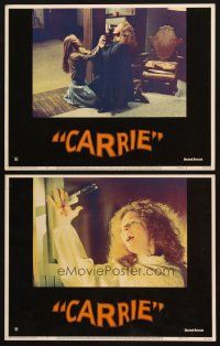 8f886 CARRIE 2 LCs '76 Stephen King, Sissy Spacek & crazy mother Piper Laurie!