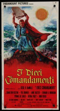 8g125 TEN COMMANDMENTS Italian locandina R70s art of Charlton Heston w/tablets, Cecil B. DeMille