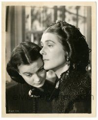 8h362 GONE WITH THE WIND 8.25x10 still '39 close up of Barbara O'Neil consoling Vivien Leigh!
