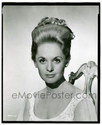 8h619 MARNIE 8.25x10 still '64 close portrait of beautiful Tippi Hedren with cool hair in chair!