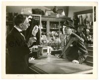 8h633 MEANEST MAN IN THE WORLD 8.25x10 still '43 Will Wright examines Jack Benny's necklace!