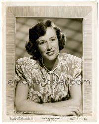 8h704 PHYLLIS THAXTER 8x10.25 still '47 great framed smiling portrait from Tenth Avenue Angel!