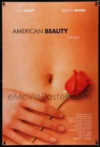 8j059 AMERICAN BEAUTY DS 1sh '99 Sam Mendes Academy Award winner, sexy close up image!
