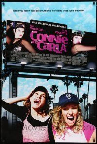 8j167 CONNIE & CARLA DS 1sh '04 Nia Vardalos, Toni Collette, girls will be boys will be girls!