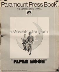 8k662 PAPER MOON pressbook '73 great image of smoking Tatum O'Neal with dad Ryan O'Neal!