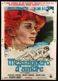 8m708 GO BETWEEN Italian 2p '71 different artwork of Julie Christie, directed by Joseph Losey!